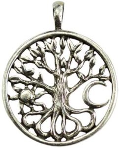 This website focuses on modern Celtic spirituality, druidry, nature veneration, and educational cont.