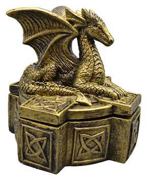 This website focuses on modern Celtic spirituality, druidry, nature veneration, and educational cont.