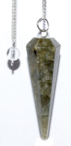 This website focuses on modern Celtic spirituality, druidry, nature veneration, and educational cont.