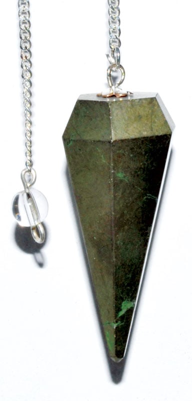 This website focuses on modern Celtic spirituality, druidry, nature veneration, and educational cont.