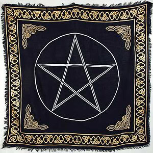 This website focuses on modern Celtic spirituality, druidry, nature veneration, and educational cont.