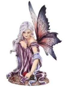 This website focuses on modern Celtic spirituality, druidry, nature veneration, and educational cont.
