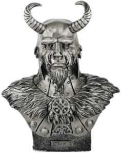 This website focuses on modern Celtic spirituality, druidry, nature veneration, and educational cont.