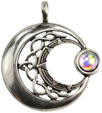 This website focuses on modern Celtic spirituality, druidry, nature veneration, and educational cont.