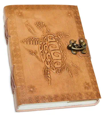 This website focuses on modern Celtic spirituality, druidry, nature veneration, and educational cont.