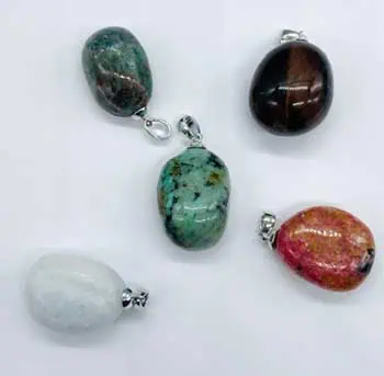 This website focuses on modern Celtic spirituality, druidry, nature veneration, and educational cont.